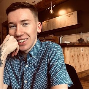 Meet your Posher, Ethan